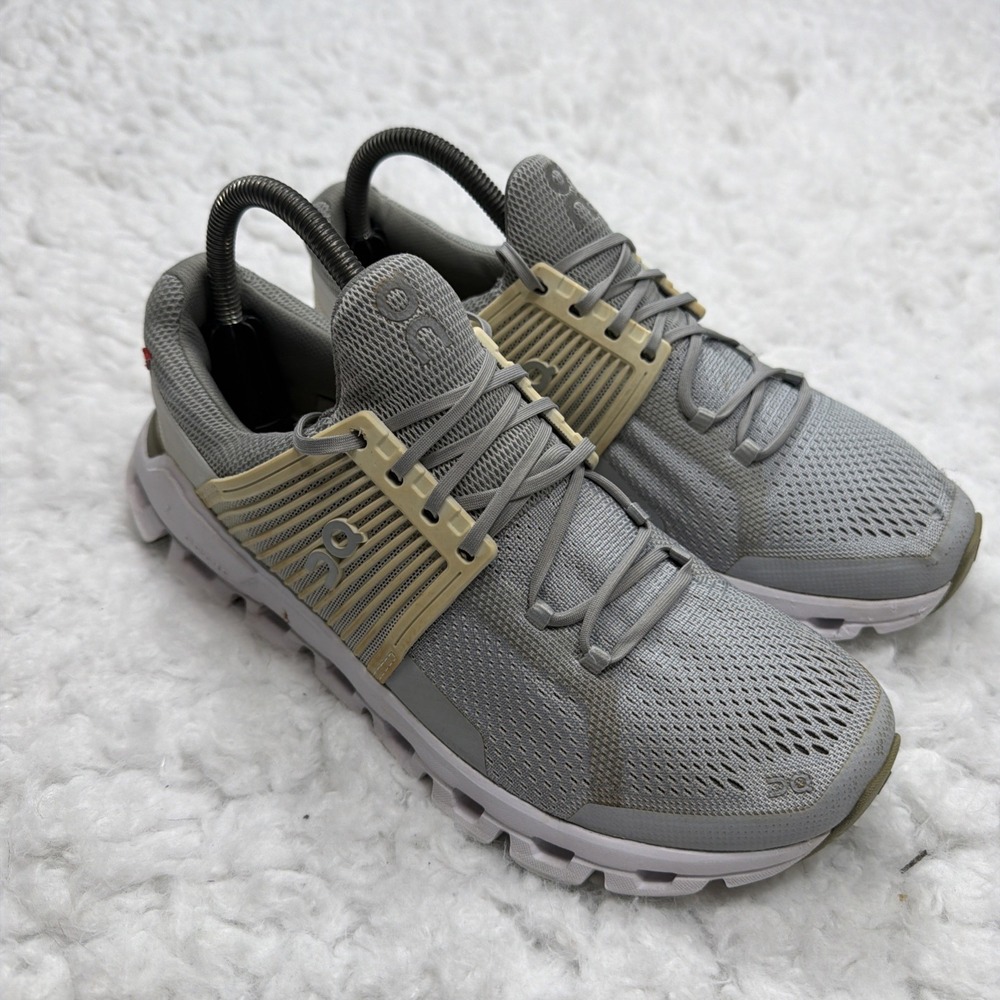 On Cloud Women's 9.5 Running Shoes Gray Comfort Runner Gym Training Road Casual